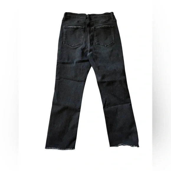 Vervet T5991 Women’s Washed Black Denim with Angled Hem Detail - Picture 3 of 9